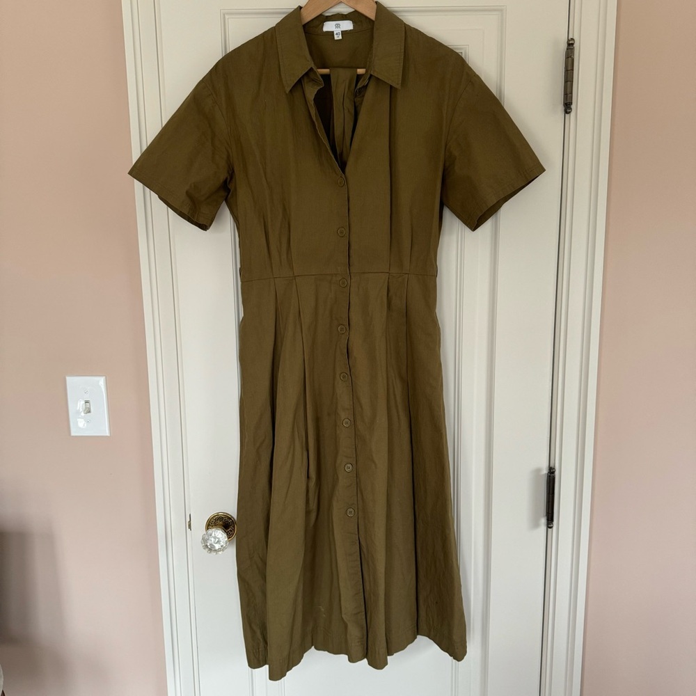 Olive Green Button-Up Dress size 40
